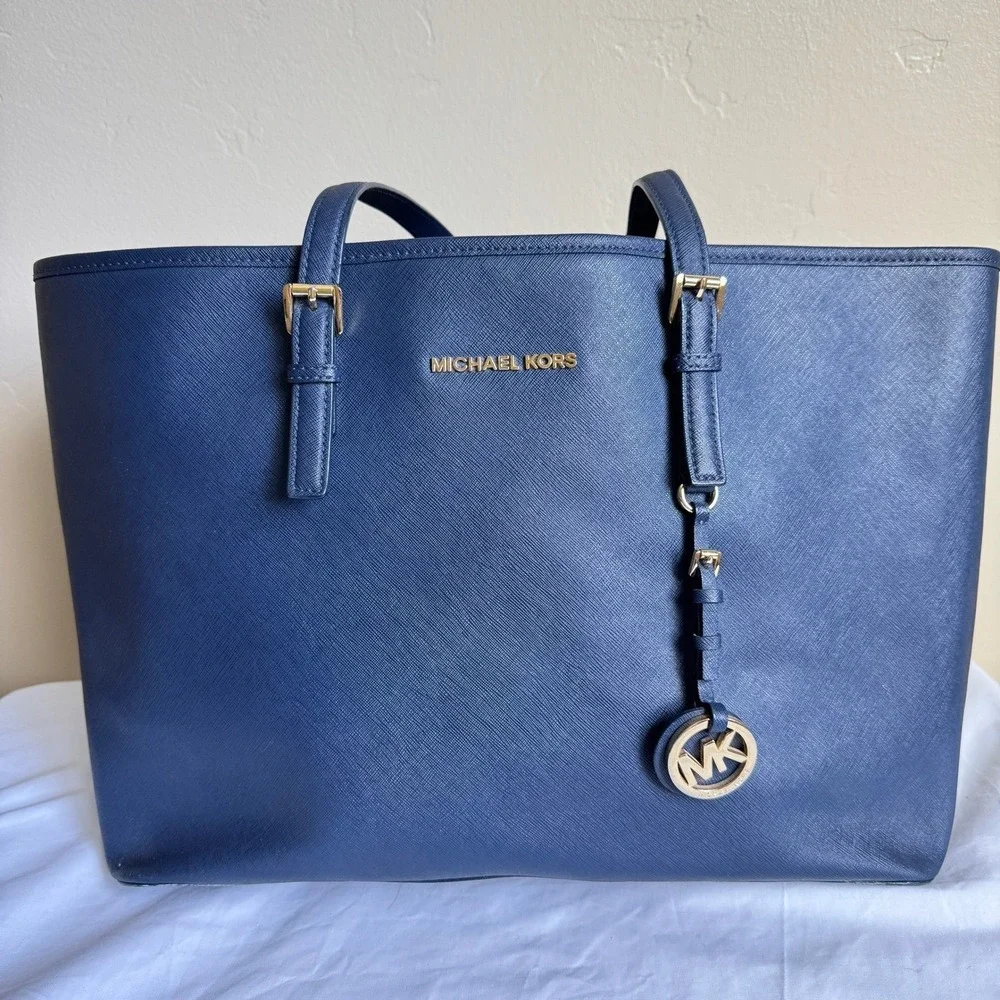 Michael Kors this navy